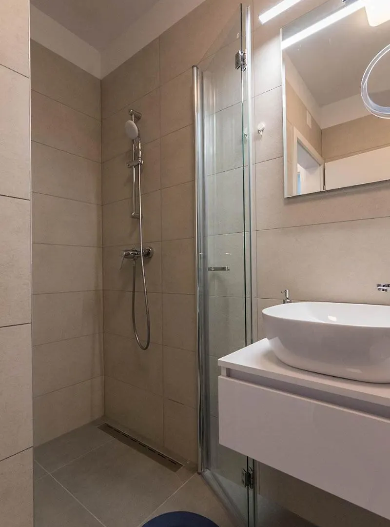 Apartment Apartman Blue One Pula
